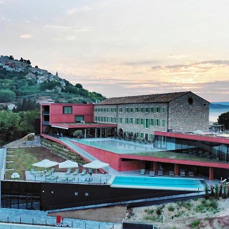 Winery & Design Hotel Roxanich Motovun Bagian luar foto